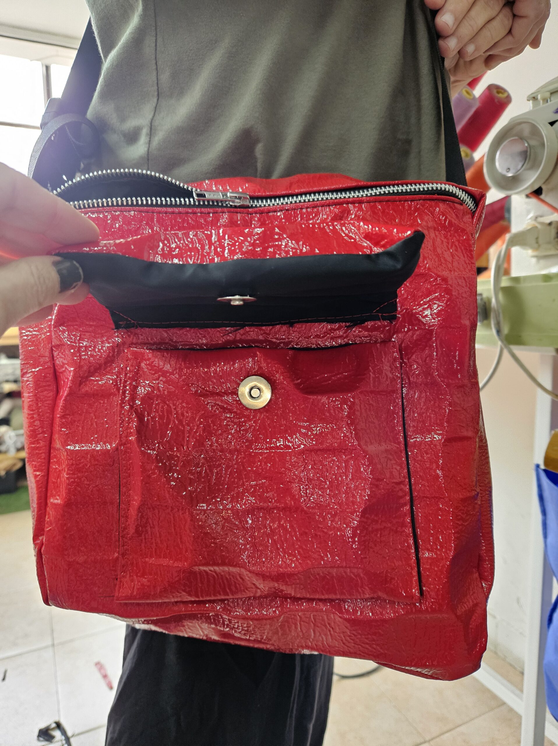 תיק נפלא שיצא מסדנת תיקים