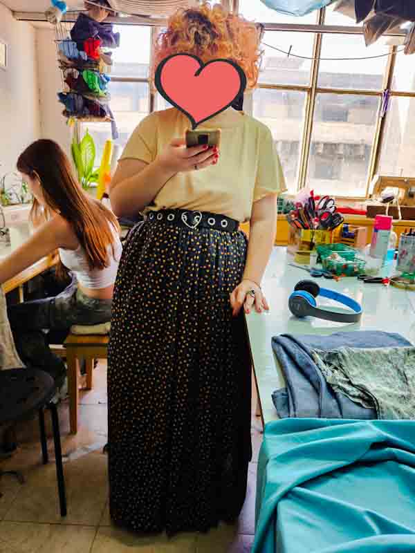 חוג עיצוב אופנה לנערות